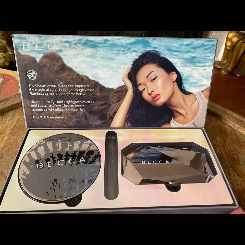 Becca Ocean Jewel Collection *authentic*